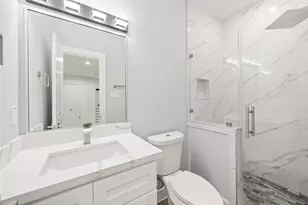 4923 Golden Forest Dr, Houston, TX 77091 - Photo 30