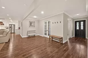 11102 Hillcroft Ave, Houston, TX 77096 - Photo 6