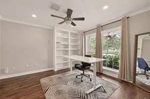 11102 Hillcroft Ave, Houston, TX 77096 - Photo 22