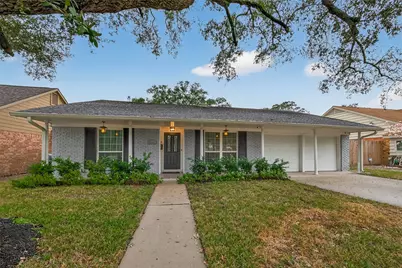 11102 Hillcroft Avenue, Houston, TX 77096 - Photo 1