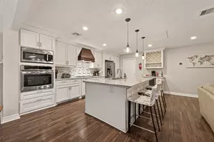 11102 Hillcroft Ave, Houston, TX 77096 - Photo 10