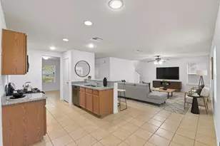 822 Grand Plains Dr, Houston, TX 77090 - Photo 8