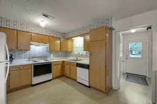 26399 Hill and Dale Ave, Splendora, TX 77372 - Photo 8