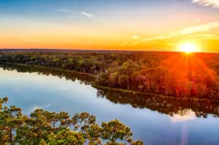 123 Neches Nook Ct, Conroe, TX 77304 - Photo 10