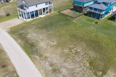 13016 Jean Lafitte Drive, Freeport, TX 77541 - Photo 2