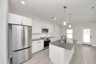 7711 Longmire Rd, Conroe, TX 77304 - Photo 12