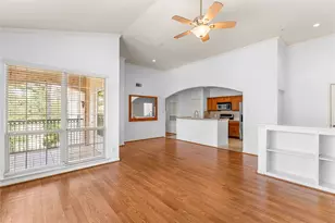 6607 Lake Woodlands Dr, The Woodlands, TX 77382 - Photo 4