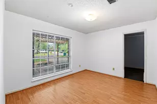 235 Thunderbird Ct, Conroe, TX 77304 - Photo 38