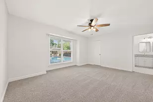 10602 Longmont Dr, Houston, TX 77042 - Photo 28