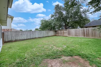 8723 Creek Willow Dr, Tomball, TX 77375 - Photo 22