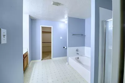 8723 Creek Willow Dr, Tomball, TX 77375 - Photo 16