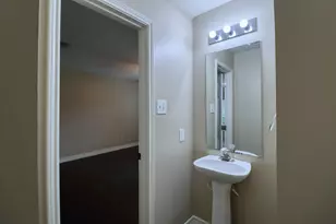 8723 Creek Willow Dr, Tomball, TX 77375 - Photo 6