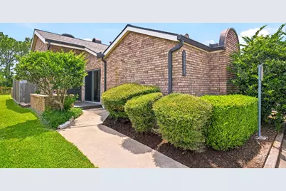 16214 Seahorse Drive, Houston, TX 77062 - Photo 1