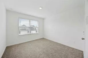 10313 Lancaster Frst Ln, Houston, TX 77051 - Photo 10