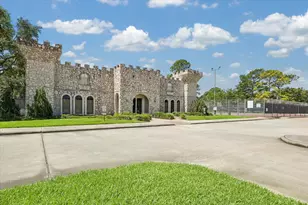 8122 Waynemer Way, Houston, TX 77040 - Photo 10
