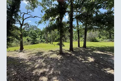 107 Twin Creek Drive, Huntsville, TX 77320 - Photo 26