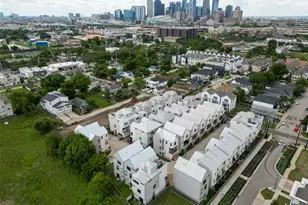 2855 Decker Pl., Houston, TX 77003 - Photo 36