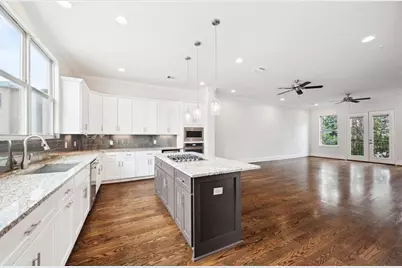 1230 W 25th Street #C, Houston, TX 77008 - Photo 8