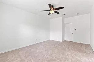 3719 Nichols Ave, Dickinson, TX 77539 - Photo 26