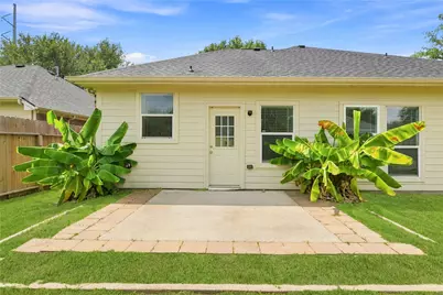 3719 Nichols Avenue, Dickinson, TX 77539 - Photo 38