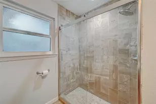 5410 De Milo Dr Dr, Houston, TX 77092 - Photo 8