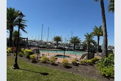 517 Mariners Drive, Kemah, TX 77565 - Photo 4
