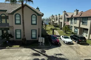 517 Mariners Dr, Kemah, TX 77565 - Photo 10