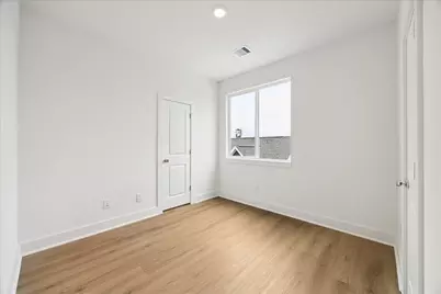 1648 W Tidwell Road, Houston, TX 77091 - Photo 14