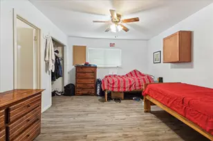 240 W 23rd St, Houston, TX 77008 - Photo 24