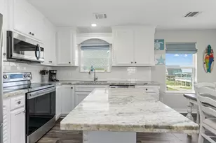 203 Sandpebble Pl, Surfside Beach, TX 77541 - Photo 14