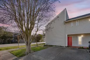 1300 Fairview Ave, Houston, TX 77006 - Photo 4