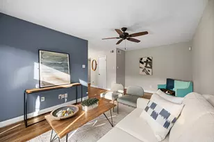 1300 Fairview Ave, Houston, TX 77006 - Photo 8