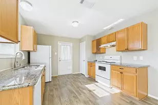 3318 Field Manor Ln, Houston, TX 77047 - Photo 32