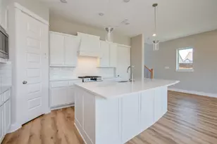 1204 Kiefer Hill Way, Houston, TX 77043 - Photo 12