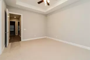 5107 Royal Heath Dr, Houston, TX 77018 - Photo 8