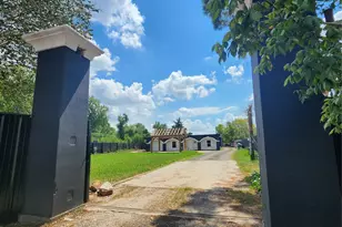 1611 De Soto St, Houston, TX 77091 - Photo 2