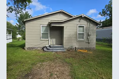 115 S Dallas Street, Bremond, TX 76629 - Photo 14