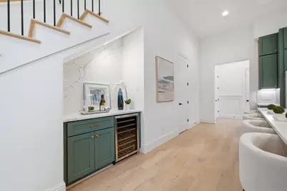 609 W 27th Street, Houston, TX 77008 - Photo 14