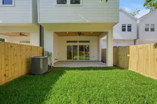 609 W 27th St, Houston, TX 77008 - Photo 36