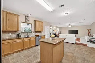 8003 Vista Del Rancho Dr, Houston, TX 77083 - Photo 22