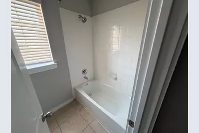 15746 Highlands Cove Drive, Humble, TX 77346 - Photo 14