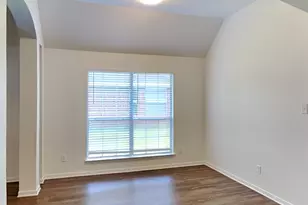 802 Cherry Blossom Dr, League City, TX 77573 - Photo 4