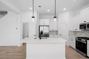515 Water Ash Ct, Montgomery, TX 77316 - Photo 4