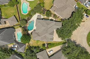 13310 Pecan Walk Ln, Sugar Land, TX 77498 - Photo 2