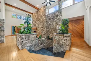 2207 Pine Dr, Friendswood, TX 77546 - Photo 6