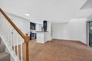 1515 Sandy Springs Rd, Houston, TX 77042 - Photo 8