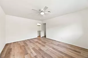 6215 Queensloch Dr, Houston, TX 77096 - Photo 24