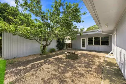 6215 Queensloch Drive, Houston, TX 77096 - Photo 34