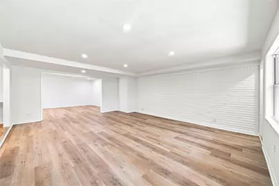 6215 Queensloch Drive, Houston, TX 77096 - Photo 4