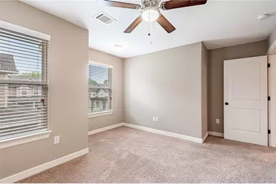 2002 20th Street #402, Huntsville, TX 77340 - Photo 16
